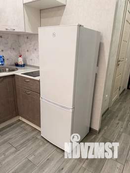 Студия квартира, посуточно, 25м2, 16/17 этаж