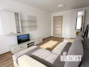 1-к квартира, посуточно, 54м2, 1/1 этаж