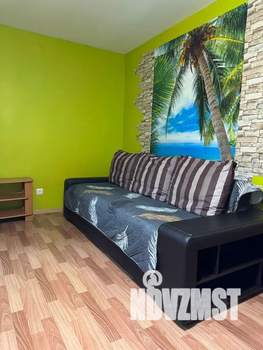 1-к квартира, посуточно, 35м2, 4/10 этаж