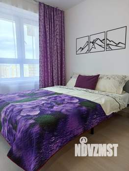 Студия квартира, посуточно, 30м2, 12/17 этаж