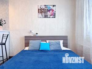 Студия квартира, посуточно, 36м2, 10/10 этаж