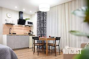 Студия квартира, посуточно, 29м2, 1/10 этаж