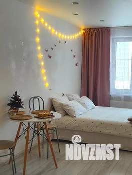 Студия квартира, посуточно, 25м2, 1/17 этаж