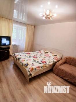 1-к квартира, посуточно, 33м2, 3/5 этаж
