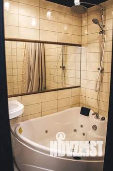 Студия квартира, посуточно, 37м2, 4/10 этаж