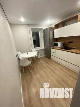 1-к квартира, посуточно, 35м2, 2/9 этаж