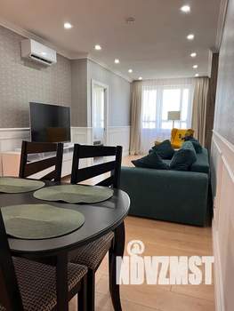 1-к квартира, посуточно, 63м2, 7/22 этаж