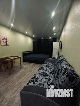 Студия квартира, посуточно, 32м2, 3/18 этаж