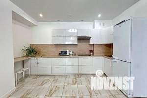 2-к квартира, посуточно, 60м2, 11/22 этаж