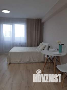 Студия квартира, посуточно, 34м2, 9/16 этаж