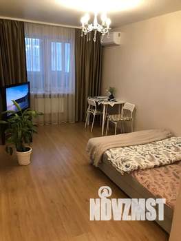 1-к квартира, посуточно, 35м2, 10/17 этаж