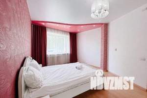 2-к квартира, посуточно, 44м2, 1/10 этаж
