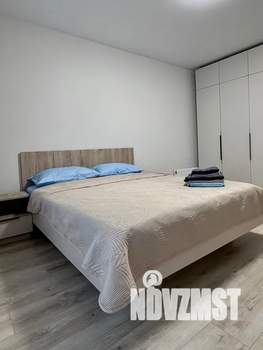 2-к квартира, посуточно, 58м2, 1/15 этаж