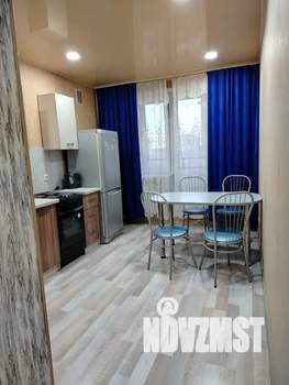 1-к квартира, посуточно, 35м2, 6/9 этаж