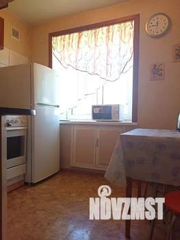 2-к квартира, посуточно, 48м2, 5/5 этаж