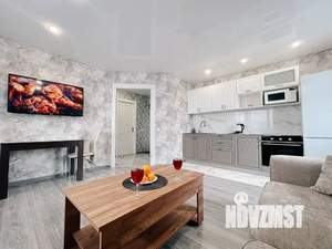 1-к квартира, посуточно, 37м2, 3/12 этаж