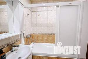 1-к квартира, посуточно, 36м2, 6/9 этаж