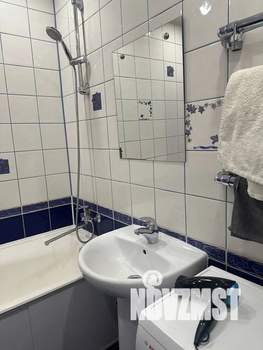 Студия квартира, посуточно, 40м2, 8/9 этаж