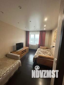 1-к квартира, посуточно, 42м2, 6/10 этаж