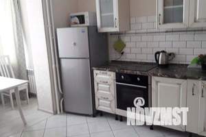 2-к квартира, посуточно, 10м2, 1/1 этаж