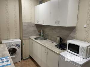 Студия квартира, на длительный срок, 32м2, 13/18 этаж