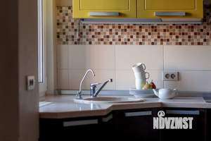 1-к квартира, посуточно, 48м2, 7/8 этаж