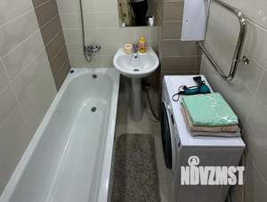 1-к квартира, посуточно, 54м2, 1/1 этаж