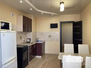 1-к квартира, посуточно, 42м2, 15/16 этаж