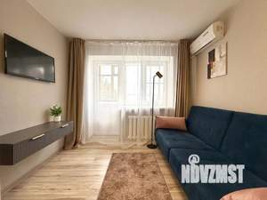 1-к квартира, посуточно, 36м2, 5/5 этаж