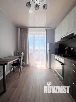 1-к квартира, посуточно, 38м2, 6/9 этаж