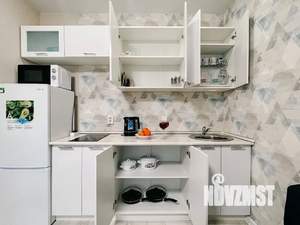 Студия квартира, посуточно, 34м2, 6/13 этаж