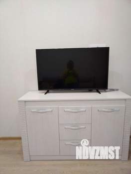 1-к квартира, посуточно, 35м2, 5/25 этаж