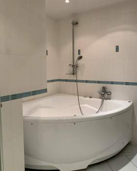 Студия квартира, на длительный срок, 42м2, 1/10 этаж