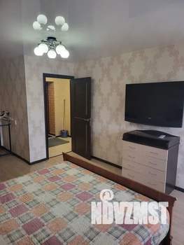 1-к квартира, посуточно, 35м2, 4/10 этаж