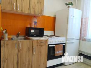 1-к квартира, посуточно, 36м2, 1/9 этаж