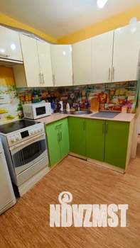 1-к квартира, посуточно, 31м2, 4/10 этаж