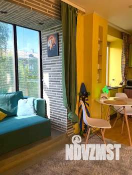 Студия квартира, посуточно, 40м2, 5/5 этаж