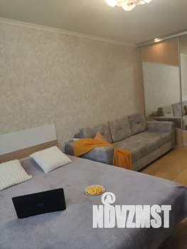 1-к квартира, посуточно, 33м2, 1/9 этаж