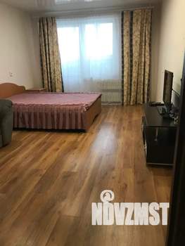 1-к квартира, посуточно, 42м2, 6/16 этаж