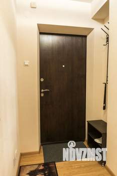 1-к квартира, посуточно, 42м2, 9/16 этаж