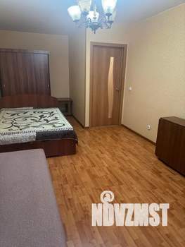 1-к квартира, посуточно, 40м2, 4/10 этаж