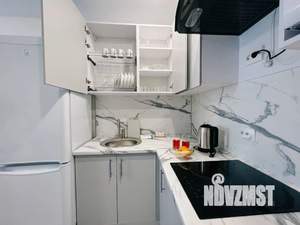 1-к квартира, посуточно, 23м2, 4/17 этаж