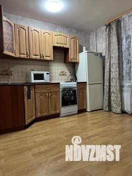 Студия квартира, посуточно, 28м2, 4/18 этаж