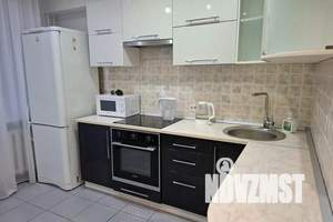 1-к квартира, посуточно, 40м2, 4/6 этаж