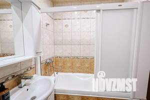 1-к квартира, посуточно, 36м2, 6/9 этаж