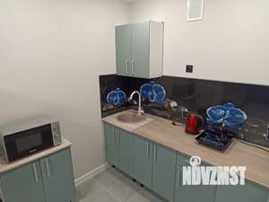 Студия квартира, посуточно, 28м2, 1/17 этаж