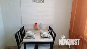 1-к квартира, посуточно, 35м2, 6/9 этаж