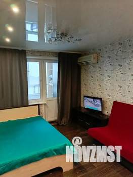 Студия квартира, посуточно, 28м2, 7/17 этаж