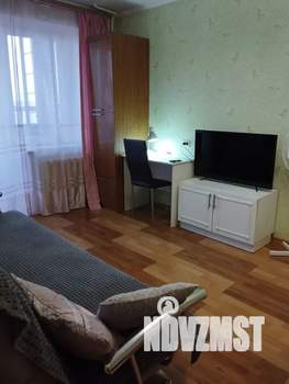 1-к квартира, посуточно, 39м2, 7/10 этаж