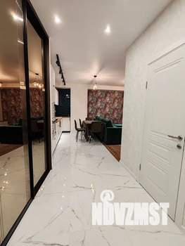 2-к квартира, посуточно, 62м2, 4/22 этаж